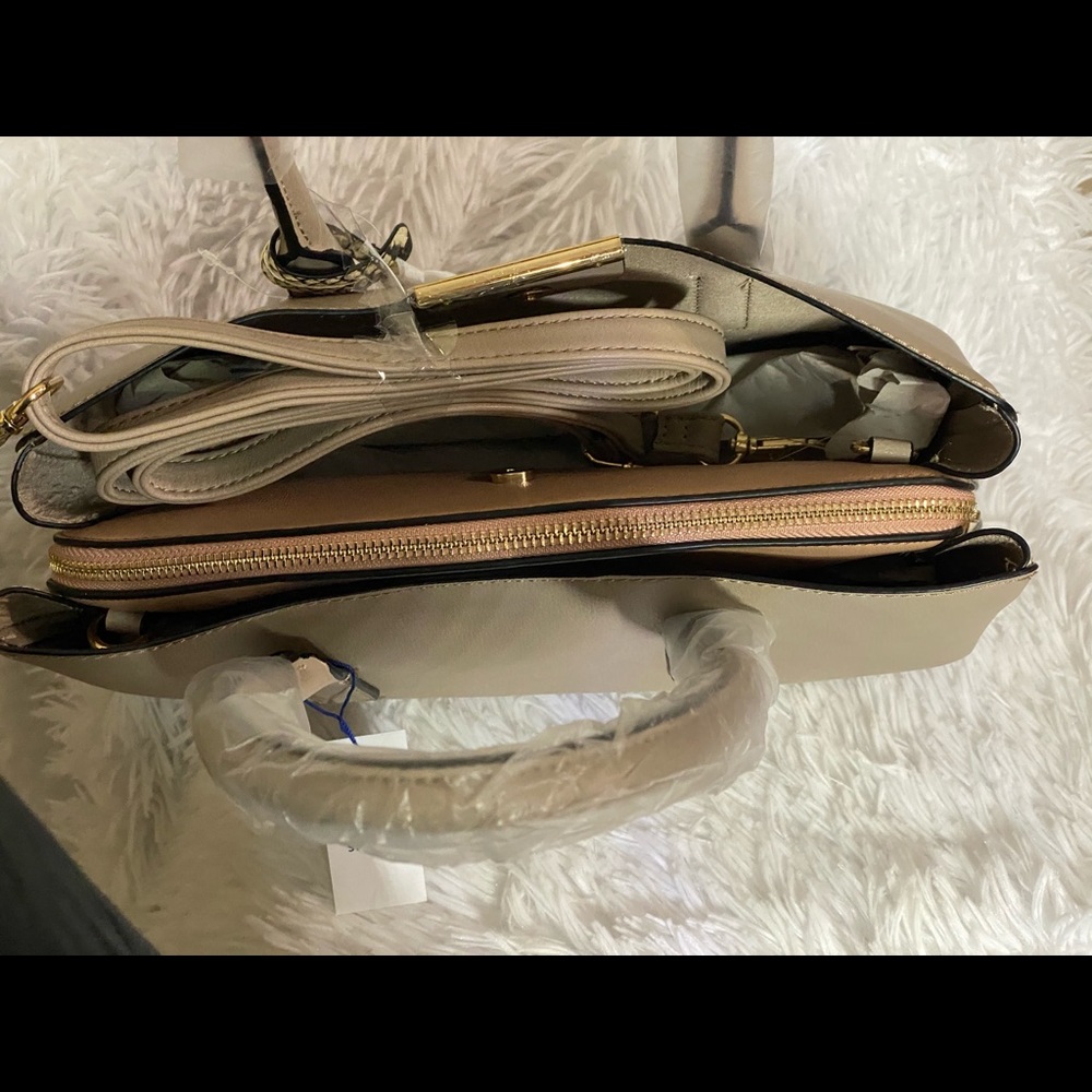 Call it Spring- Granddame -New with tags - Picture 4 of 11